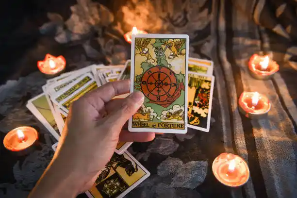 tarot cards New Castle